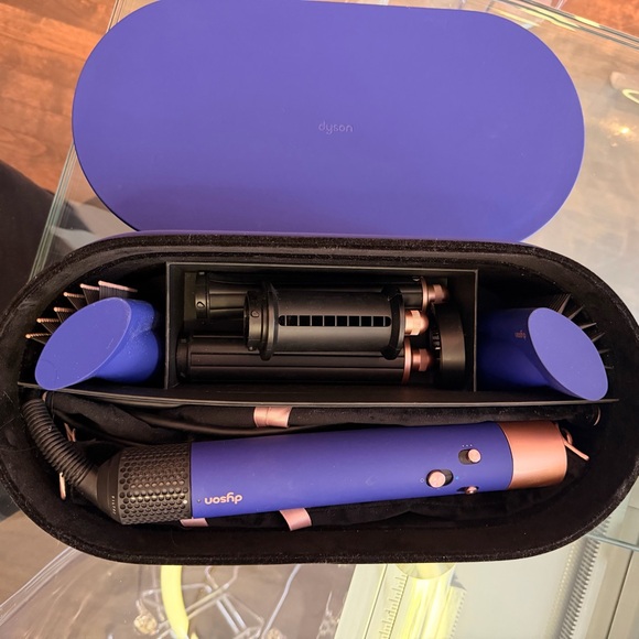 Dyson Airwrap Multi-Styler — Purple with Rose Gold Accents - Picture 4 of 12